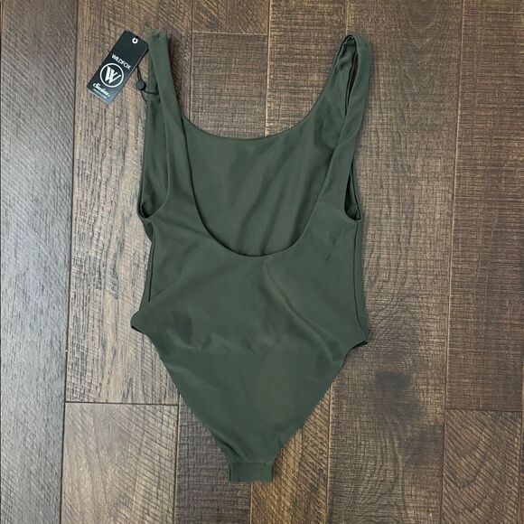 NWT WILDFOX candice one piece swimsuit in olive Women's Medium - Picture 9 of 10